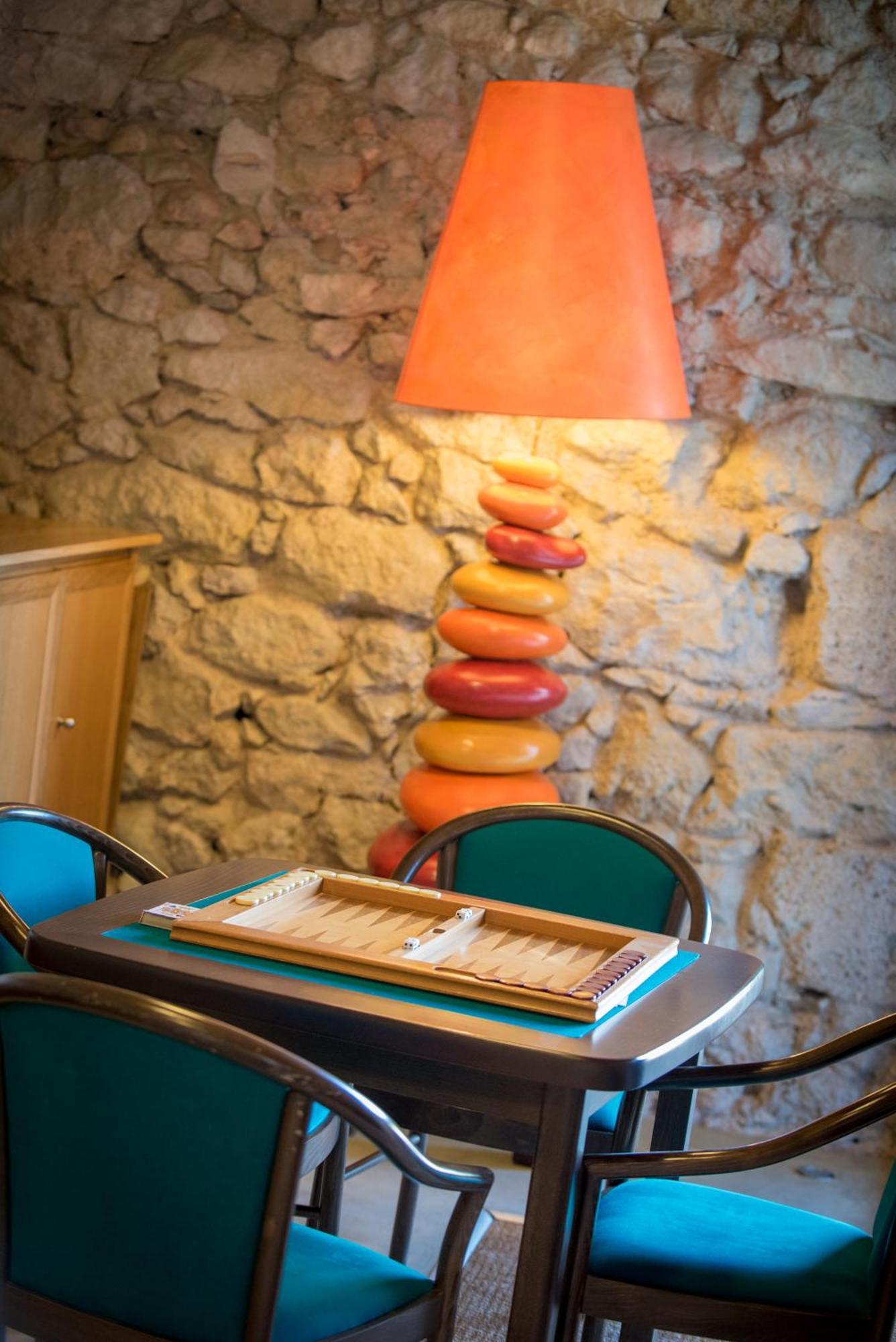 Le Relais De Pigasse Otel Ouveillan Dış mekan fotoğraf