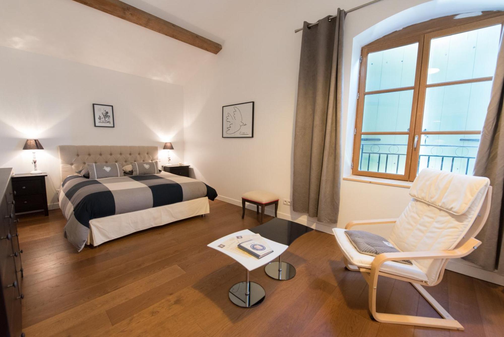Le Relais De Pigasse Otel Ouveillan Dış mekan fotoğraf