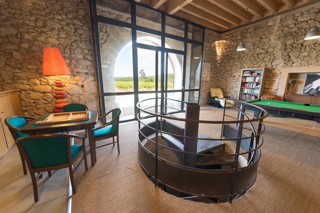 Le Relais De Pigasse Otel Ouveillan Dış mekan fotoğraf